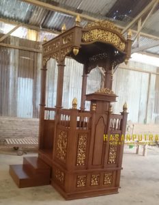 Mimbar Masjid Minimallis Tangga