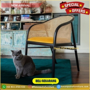 Kursi cafe lengkung terlaris kursi resto alami Furniture Jepara