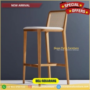 Kursi bar terbaru sandaran rotan dudukan busa Furniture Jepara