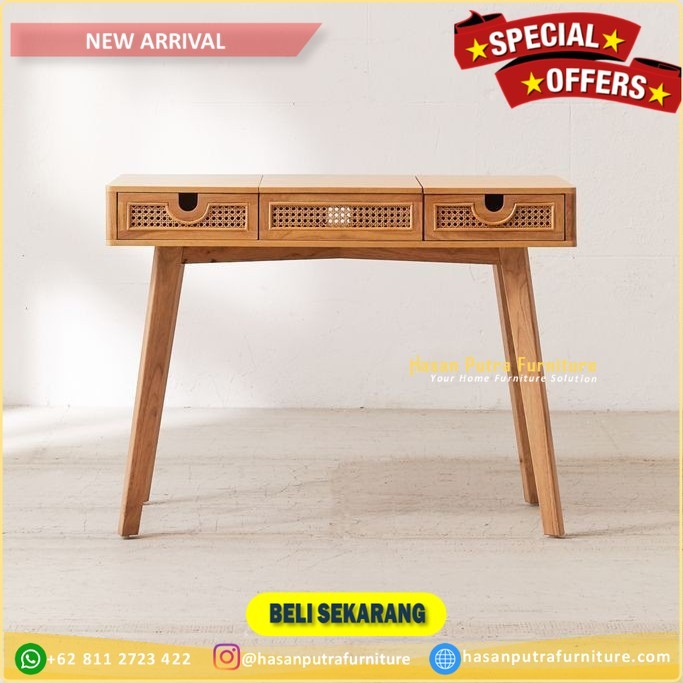 Meja konsul kayu jati rotan alami finishing Furniture Jepara 2 7ce052f8 1784 4b90 a145 8317562ec2c9