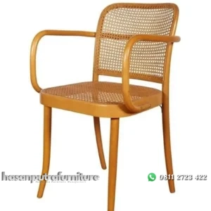 Kursi cafe lengkung kayu jati kombinasi rotan alami Indonesia Furniture