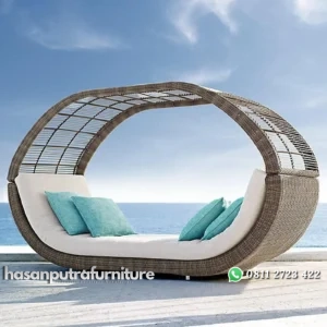 Daybed rotan sintetis jumbo daybed bantalan tebal Indonesia Furniture