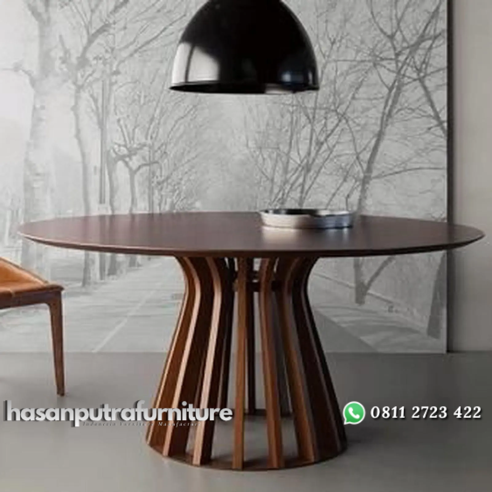 Set meja makan bundar kaki jari jari 4 kursi 1 meja (pesanan pribadi) Indonesia Furniture 1 Set meja makan bundar kaki jari jari 4 kursi 1 meja (pesanan pribadi) Indonesia Furniture