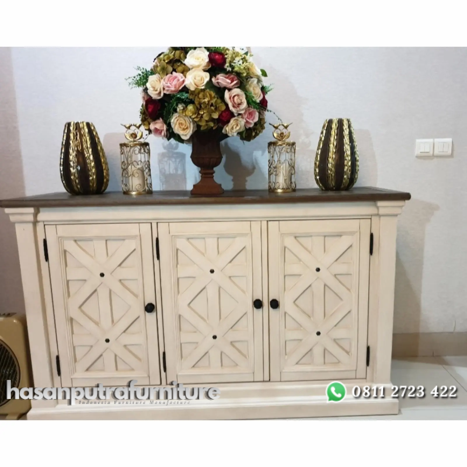 Bufet custom finishing broken white top natural (pesanan pribadi) Indonesia Furniture 1 Bufet custom finishing broken white top natural (pesanan pribadi) Indonesia Furniture