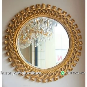 Figura ukir terbaru cermin hias finishing gold Indonesia Furniture