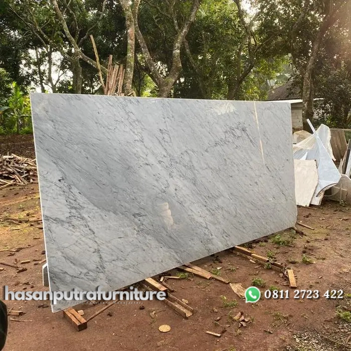 meja makan / dinning table stainless gold top marble premium K 8 Indonesia Furniture 2 meja makan / dinning table stainless gold top marble premium K 8 Indonesia Furniture - Gambar 2