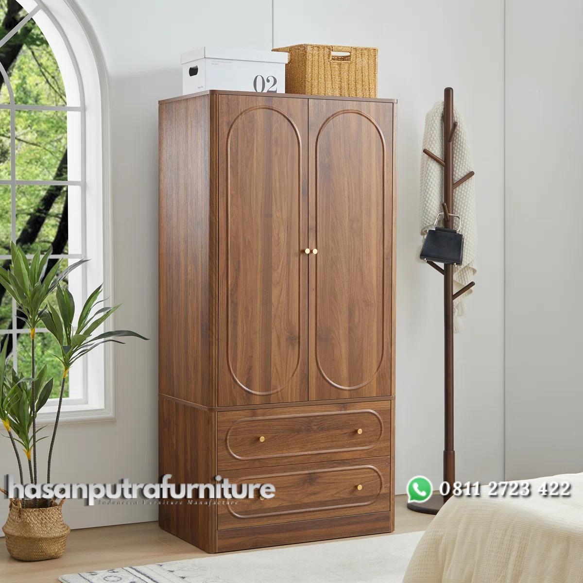 Emily Lemari Pakaian 2 Pintu Kayu Jati Solid Hasan Putra Furniture Jepara - Indonesia Furniture 1 Emily Lemari Pakaian 2 Pintu Kayu Jati Solid Hasan Putra Furniture Jepara - Indonesia Furniture