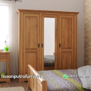 Lemari Pakaian Kayu Jati Model Pintu Kaca Hasan Putra Furniture Jepara - Indonesia Furniture