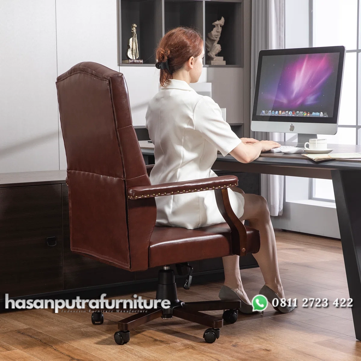 Mannor Kursi Kerja Kantor Direktur Tanganan Kayu Jati Klasik Hasan Putra Furniture Jepara - Indonesia Furniture 3 Mannor Kursi Kerja Kantor Direktur Tanganan Kayu Jati Klasik Hasan Putra Furniture Jepara - Indonesia Furniture - Gambar 3