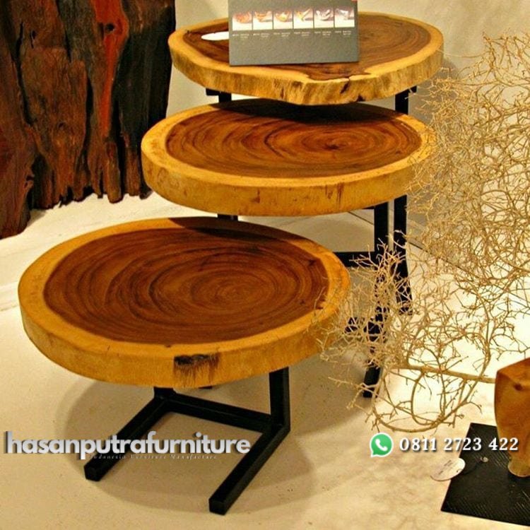 Meja Kayu Trembesi Bundar Kayu Utuh Hasan Putra Furniture Jepara - Indonesia Furniture 1 Meja Kayu Trembesi Bundar Kayu Utuh Hasan Putra Furniture Jepara - Indonesia Furniture