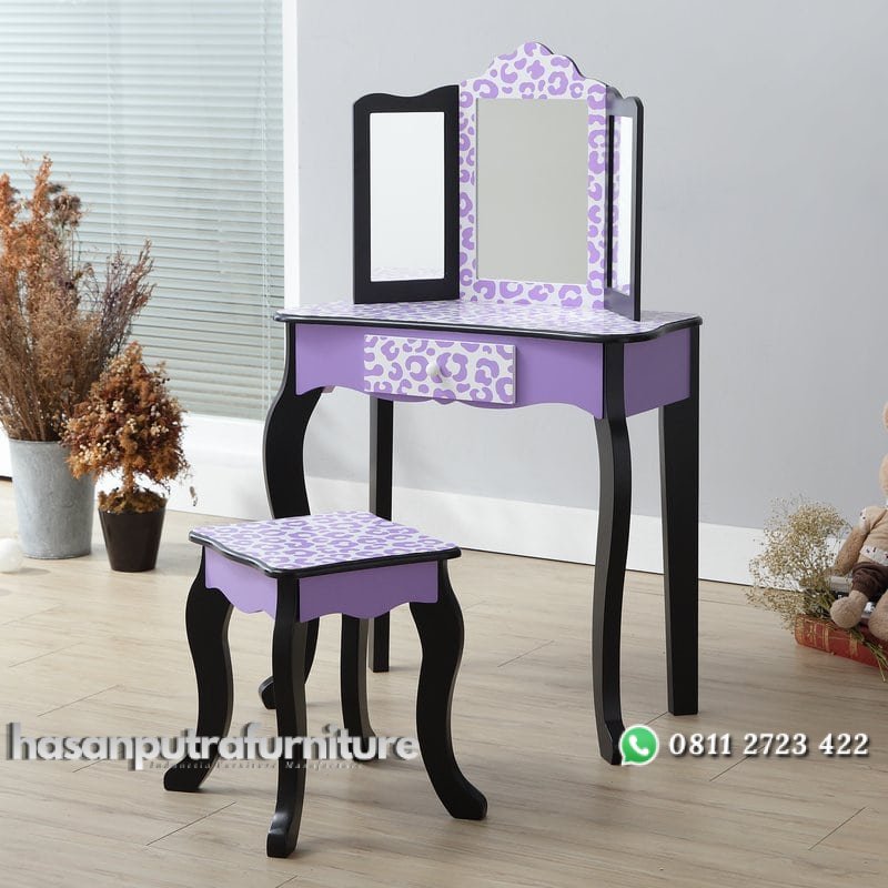 Satu Set Meja Rias Berkarakter Modern Hasan Putra Furniture Jepara - Indonesia Furniture 1 Satu Set Meja Rias Berkarakter Modern Hasan Putra Furniture Jepara - Indonesia Furniture