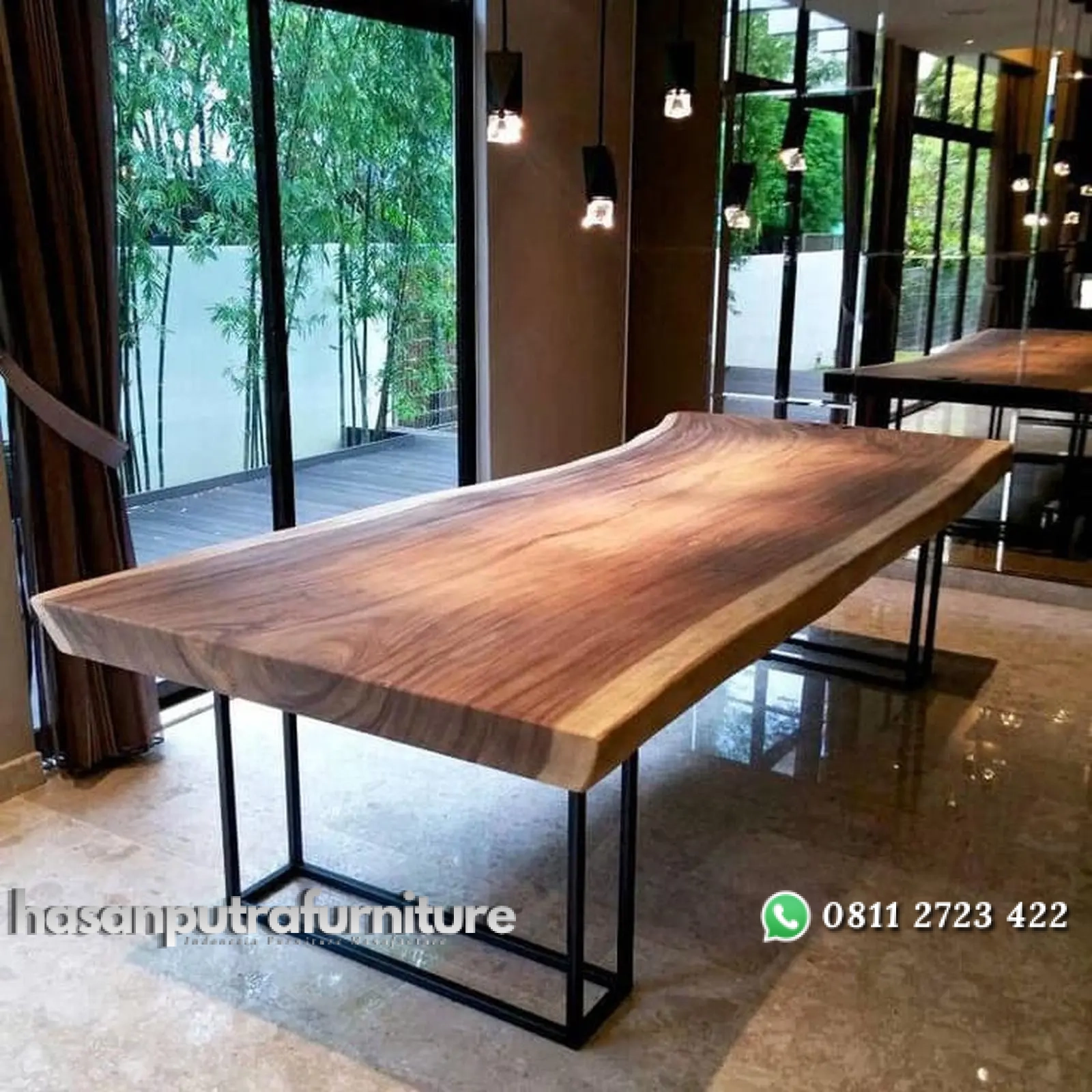 Meja makan trambesi kaki besi meja makan modern Indonesia Furniture 1 Meja makan trambesi kaki besi meja makan modern Indonesia Furniture