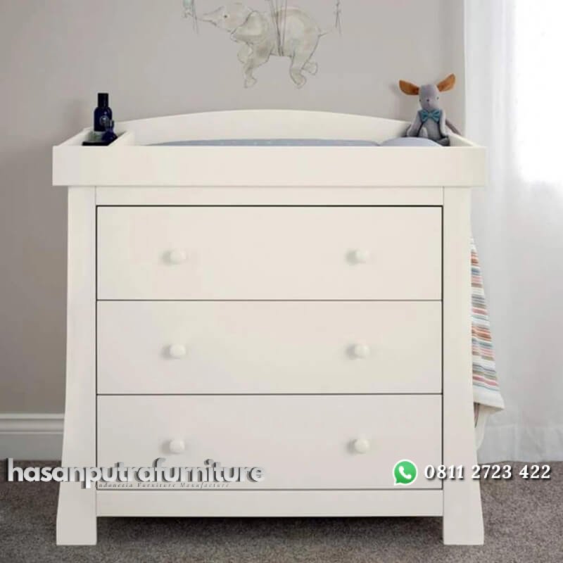 Baby Tafel Kayu Model Minimalis 3 Laci Duco Putih Hasan Putra Furniture Jepara - Indonesia Furniture 1 Baby Tafel Kayu Model Minimalis 3 Laci Duco Putih Hasan Putra Furniture Jepara - Indonesia Furniture