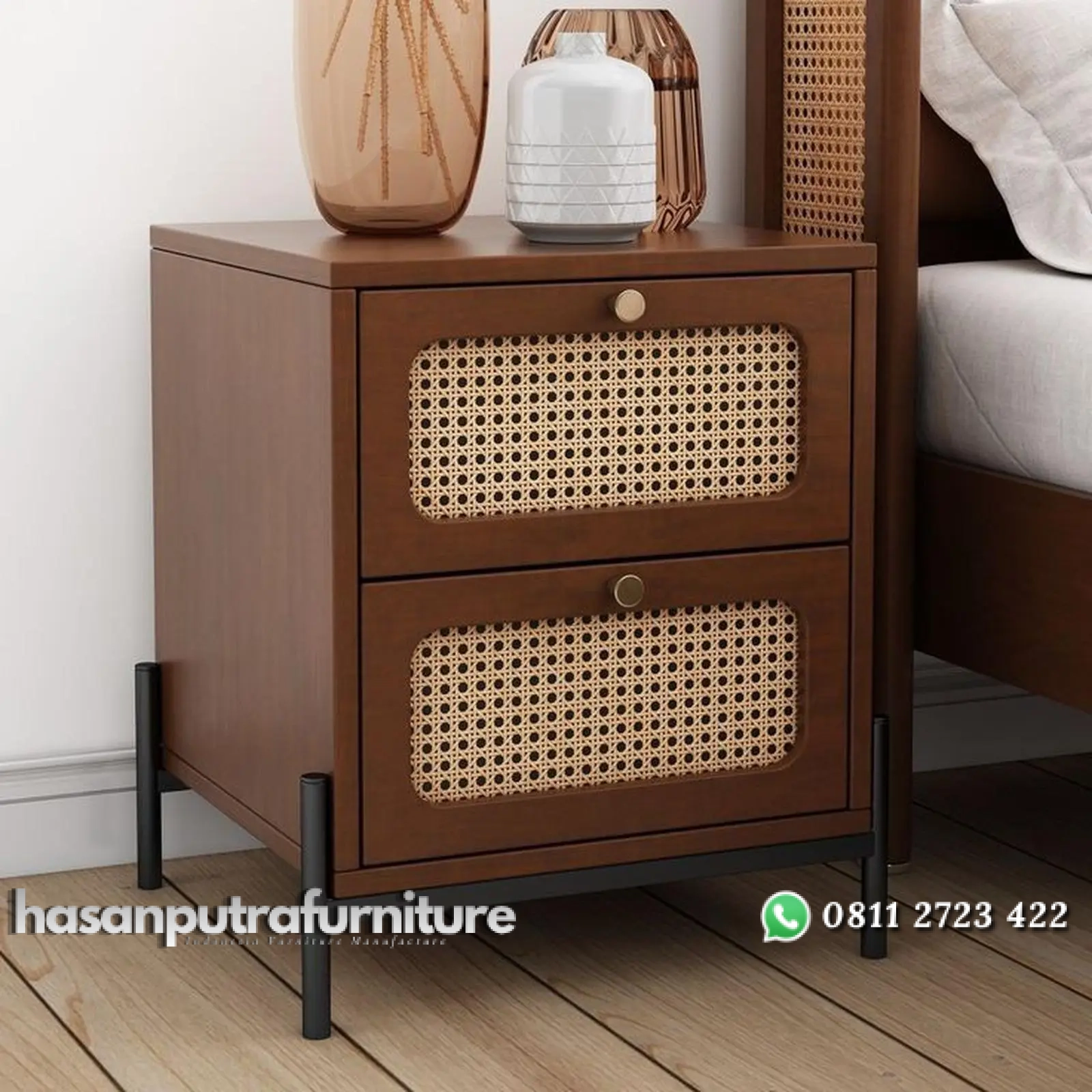 Nakas kayu jati kombinasi rotan kaki besi nakas modern terbaru Indonesia Furniture 1 Nakas kayu jati kombinasi rotan kaki besi nakas modern terbaru Indonesia Furniture