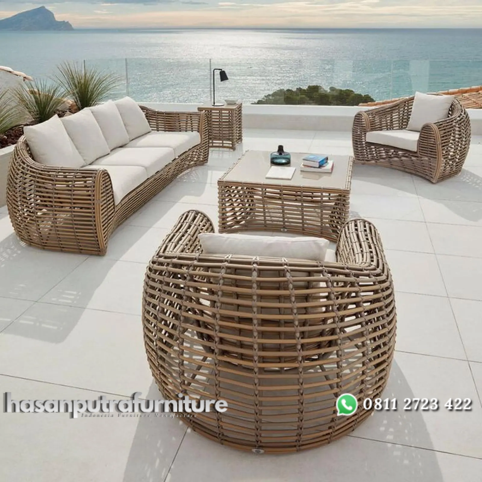 Set tamu outdoor rotan sintetis model unik kursi outdoor Indonesia Furniture 1 Set tamu outdoor rotan sintetis model unik kursi outdoor Indonesia Furniture