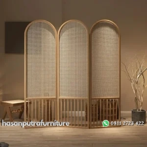 Sketsel kayu jati kombinasi rotan alami penyekat ruangan modern Indonesia Furniture