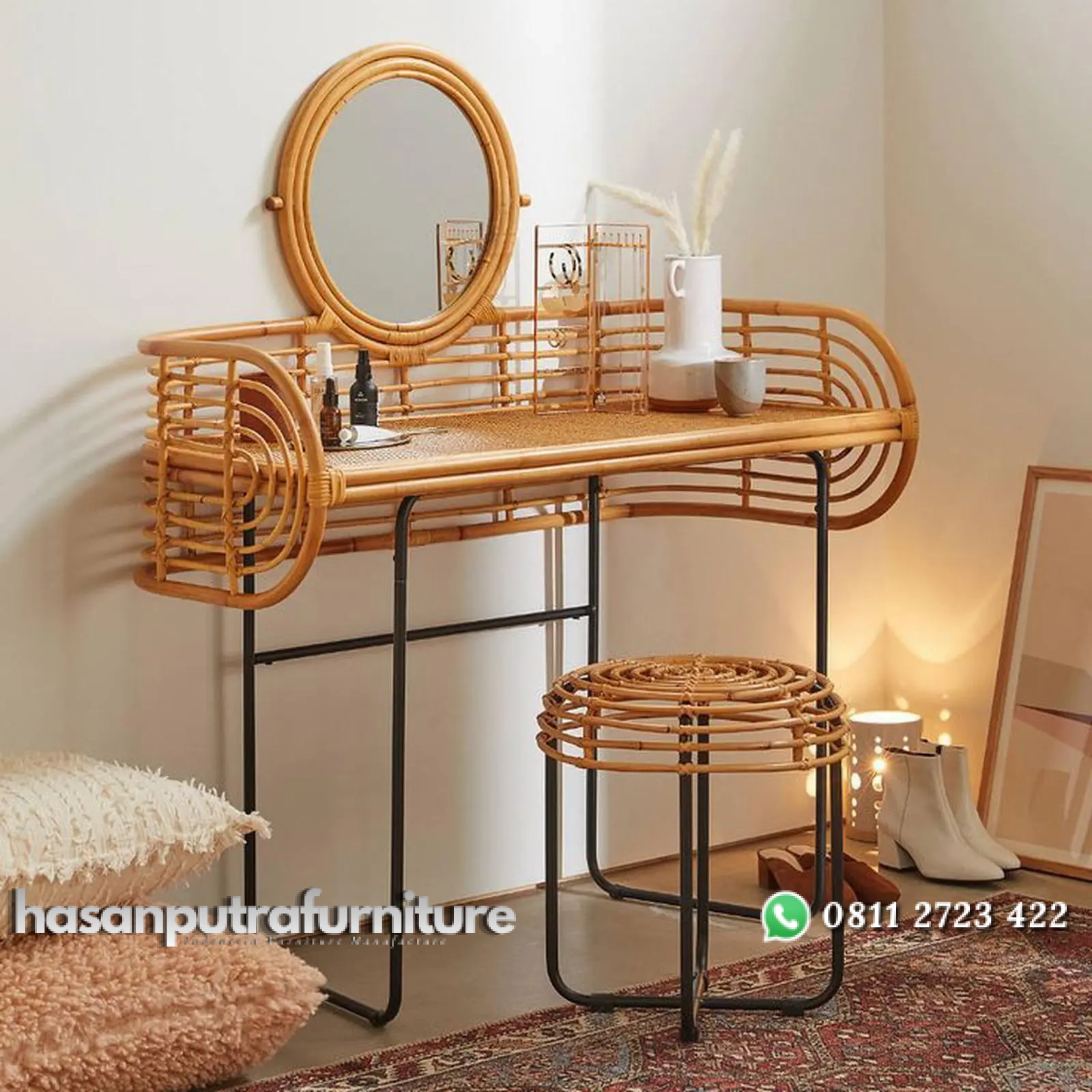 Meja rias rotan alami kaki besi meja rias artis kekinian Indonesia Furniture 1 Meja rias rotan alami kaki besi meja rias artis kekinian Indonesia Furniture