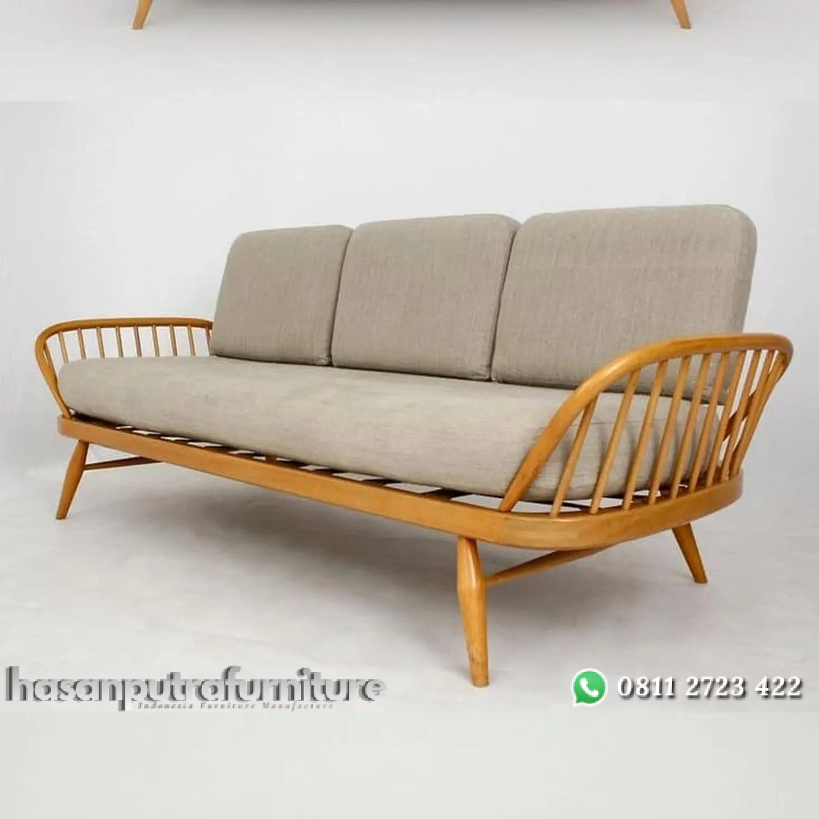 Bangku santai terbaru kayu jati kursi santai dudukan busa Indonesia Furniture 1 Bangku santai terbaru kayu jati kursi santai dudukan busa Indonesia Furniture