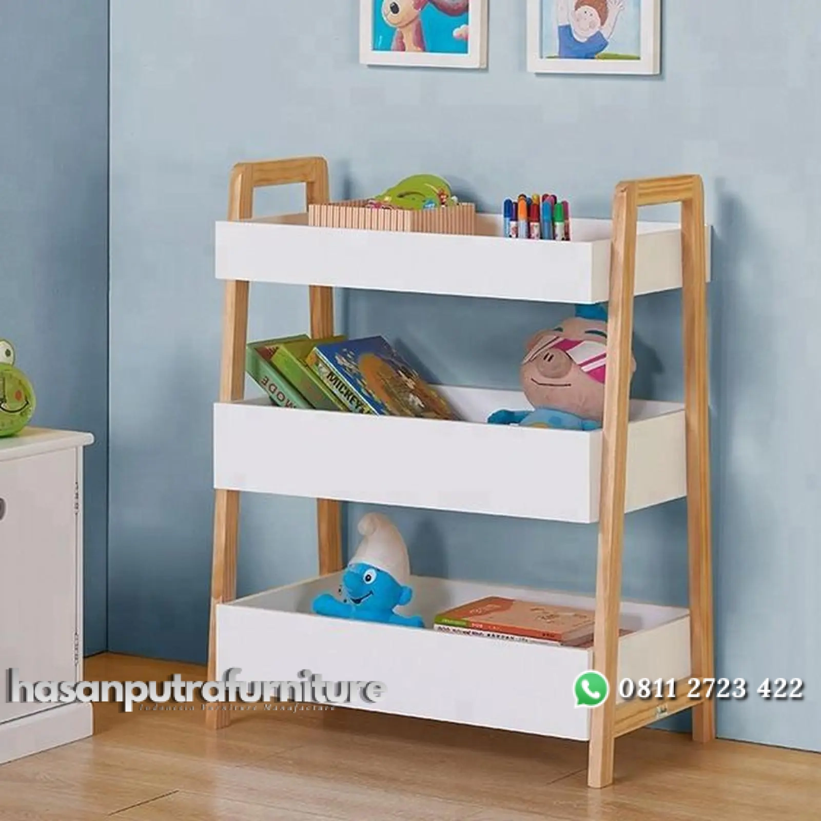 Rak buku minimalis kayu jati finishing natural kombinasi duco putih Indonesia Furniture 1 Rak buku minimalis kayu jati finishing natural kombinasi duco putih Indonesia Furniture