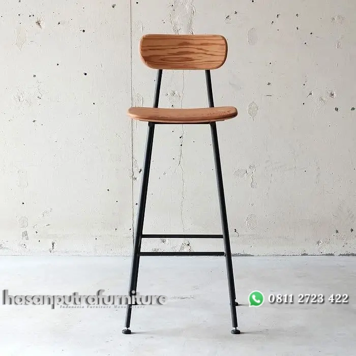 Kursi bar besi dudukan dan sandaran kayu jati Indonesia Furniture 6 Kursi bar besi dudukan dan sandaran kayu jati Indonesia Furniture - Gambar 2