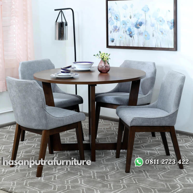 Set Meja Makan Bundar 4 Kursi Retro Minimalis Hasan Putra Furniture Jepara - Indonesia Furniture 1 Set Meja Makan Bundar 4 Kursi Retro Minimalis Hasan Putra Furniture Jepara - Indonesia Furniture