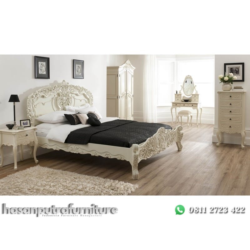 Tempat Tidur Mewah Rococo Putih Hasan Putra Furniture Jepara - Indonesia Furniture 2 Tempat Tidur Mewah Rococo Putih Hasan Putra Furniture Jepara - Indonesia Furniture - Gambar 2